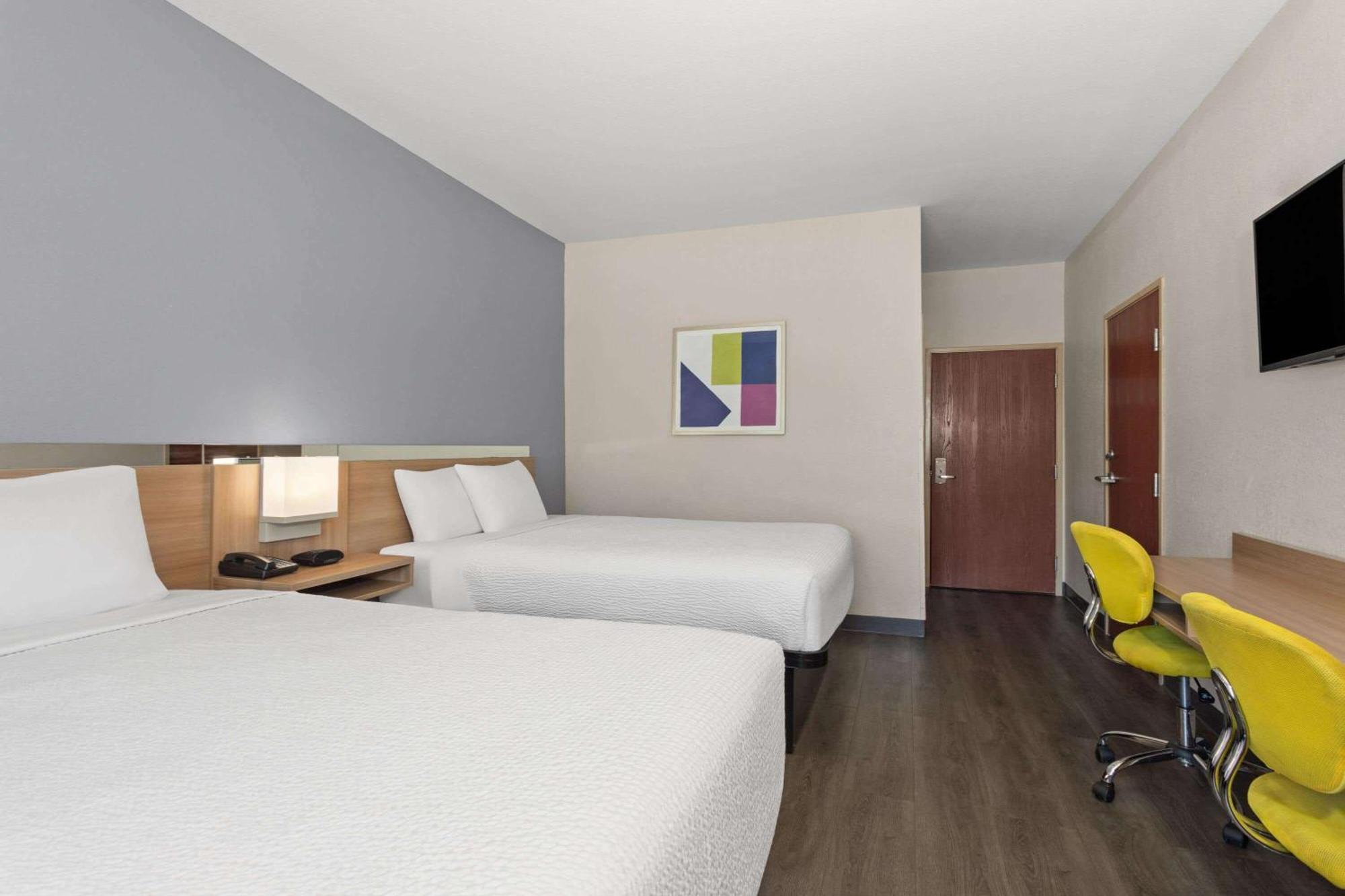 Microtel Inn & Suites By Wyndham פנמה סיטי מראה חיצוני תמונה