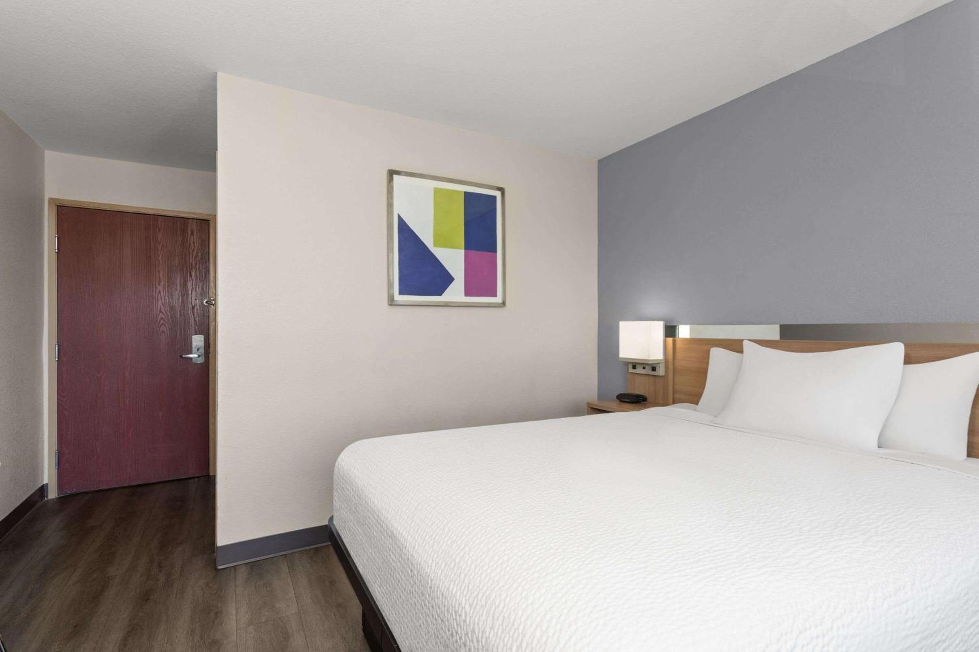 Microtel Inn & Suites By Wyndham פנמה סיטי מראה חיצוני תמונה