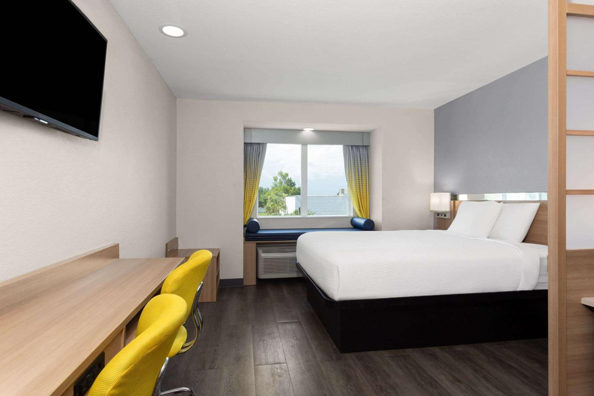 Microtel Inn & Suites By Wyndham פנמה סיטי מראה חיצוני תמונה